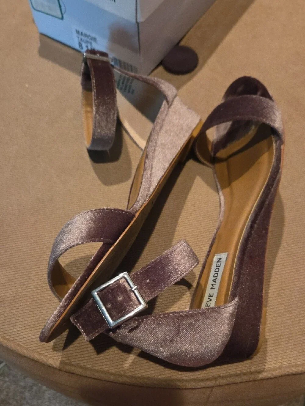 Steve Madden Velvet Ankle-Strap Heels in Taupe Size 8.5M - Picture 5 of 11
